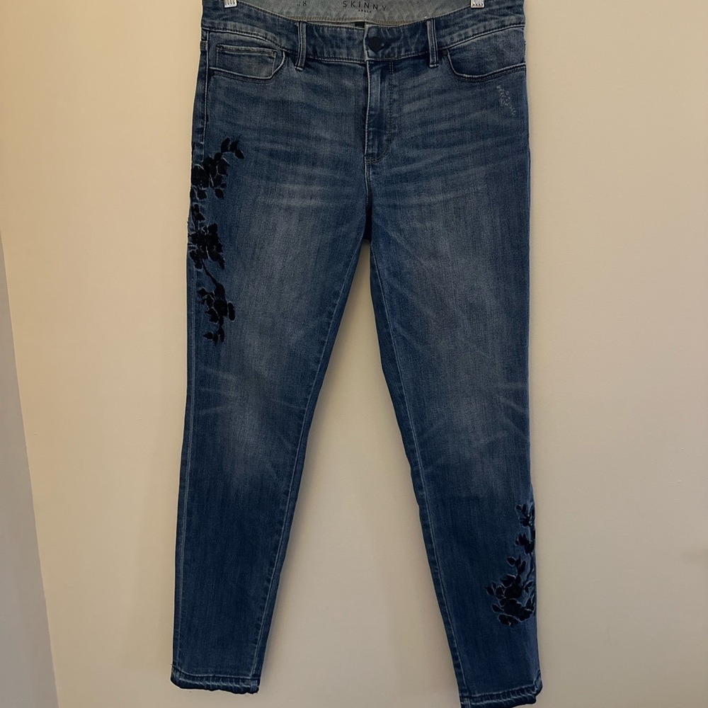 WHBM the Skinny Jeans with Black Floral Embroidered Design